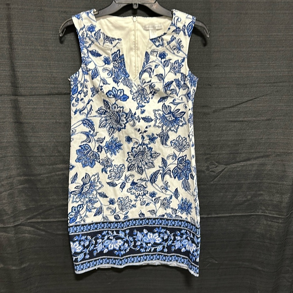 London Times beautiful blue white floral shift dress sz‎ 2 / Box 23-12